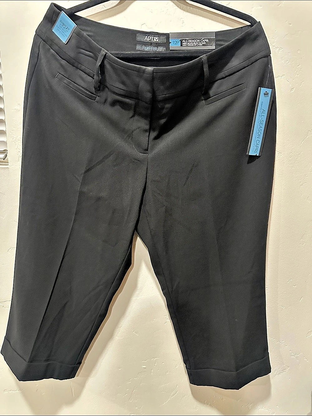 Apt. 9 All-Season Capri Curvy Fit Black Capri Pants 12P #0049